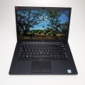 Dell Latitude 7490 – po prawej stronie z gniazdami i gniazdem Kensington