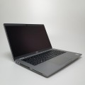 Dell Latitude 5420 – zamknięta klapa, zamknięta pokrywa z logo producenta