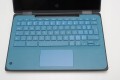 Laptop HP – spód obudowy z naklejkami serwisowymi