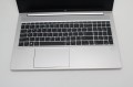 HP ProBook 450 G8 – porty wideo i USB do podłączenia akcesoriów