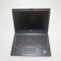 Fujitsu LifeBook U729 – lewy bok z dostępem do portów USB do peryferiów