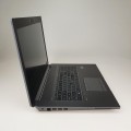 HP ZBook 17 G6 – spodnia część i otworami wentylacji