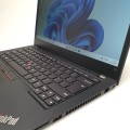 Laptop Lenovo ThinkPad T14 Gen – klawiatura z układem QWERTY