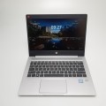 HP ProBook 430 G7 – zbliżenie na porty USB i gniazdo zasilania