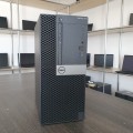 Komputer Dell 7070 Tower – lewy bok komputera gładki panel