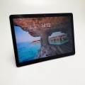 Dotykowy Tablet Microsoft Surface GO 2 1926 Intel – z przodu zbliżenie