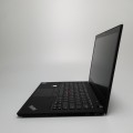 Laptop Lenovo ThinkPad T14 Gen2 – prawa strona obudowy z portami USB i czytnikiem kart SD