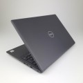 Laptop Dell Latitude 3510 – widok z przodu otwarty wyświetlacz i klawiatura