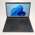 Laptop Dell Latitude 3520 – gniazda i złącza USB, gniazdo zasilania