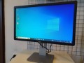 Monitor Dell P2312Ht – ujęcie z lewej strony z regulacją wysokości