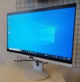 Monitor Fujitsu P24W-8 – prawa strona monitora i podstawa monitora
