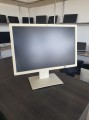 Fujitsu P24W-7 – przód monitora matryca w ramce