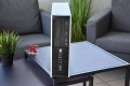 Komputer HP 8000 Elite – prawy bok komputera z naklejką serwisową