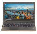 Lenovo ThinkPad T540p – dolna część obudowy z naklejkami serwisowymi