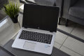 Laptop HP EliteBook 840 G5 – zamknięty laptop, klapa matrycy matowa