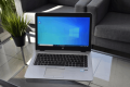 Laptop HP EliteBook 840 G5 – klawiatura laptopa z układem QWERTY