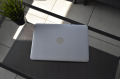 HP EliteBook 840 G5 – i zasilacz w komplecie przygotowany do startu