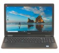 Laptop Dell Latitude 5590 – klawiatura z numerycznym po prawej stronie