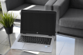 Laptop HP EliteBook 840 G5 – wejścia i wyjścia USB, gniazdo zasilania