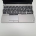 Laptop Dell Latitude 5511 – gniazda i złącza, wejście zasilacza
