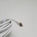 Oba końce kabla USB – wtyki po obu stronach