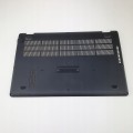 Dolna Pokrywa do Dell Latitude 5500 – ujęcie z lewej strony zbliżenie