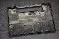 Dolna Pokrywa Lenovo T460 – ujęcie z prawej strony fragment obudowy