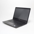 Fujitsu LifeBook U748 – prawy bok obudowy ze złączami i złączem zasilacza