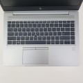 HP EliteBook 745 G6 - system chłodzenia i zawiasy w laptopie klasy premium