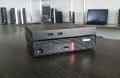 PC Lenovo M920Q 16GB – widok z tyłu z zaślepkami slotów PCI