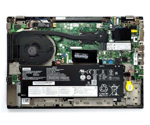 Lenovo ThinkPad T15 Gen 2 możliwość rozbudowy pamięci RAM przez wolny slot SO-DIMM