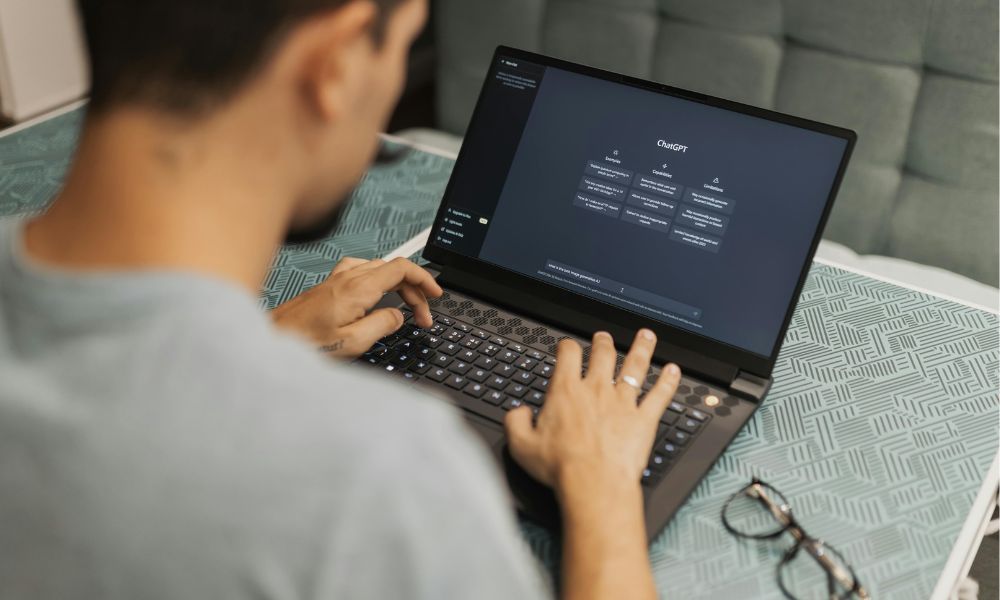 Jaki rozmiar laptopa wybrać: 13, 14, 15 czy 17 cali?